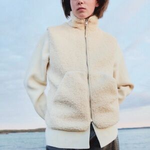 NWT H&M Cream Teddy Fleece Vest | Size S | Cozy Fleece | Neutral Layer